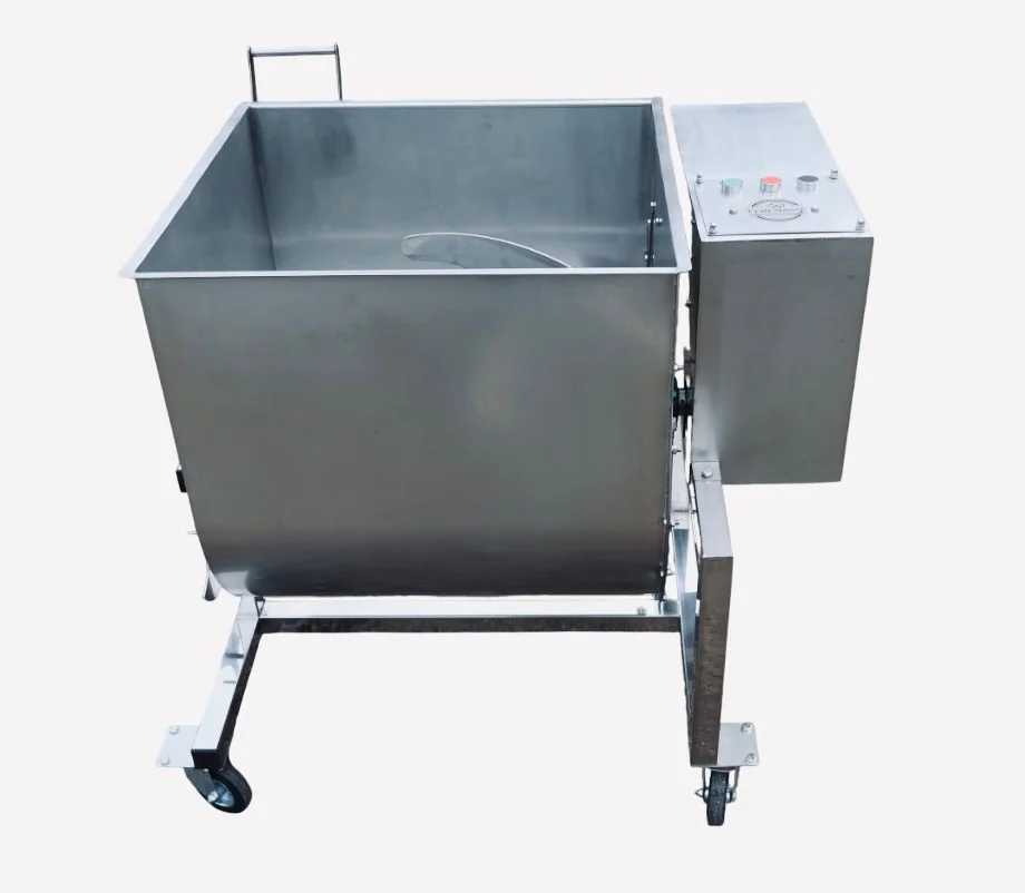 Malaxor pentru carne tocată și aluat 20 kg